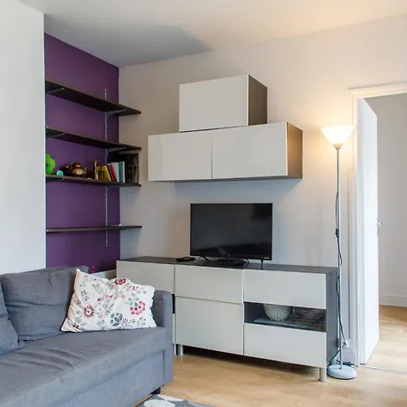 Centrally-located 1bd Flat Clignancourt *